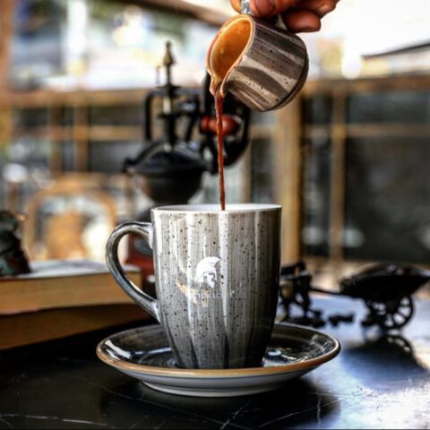 Hector Louıs Coffee